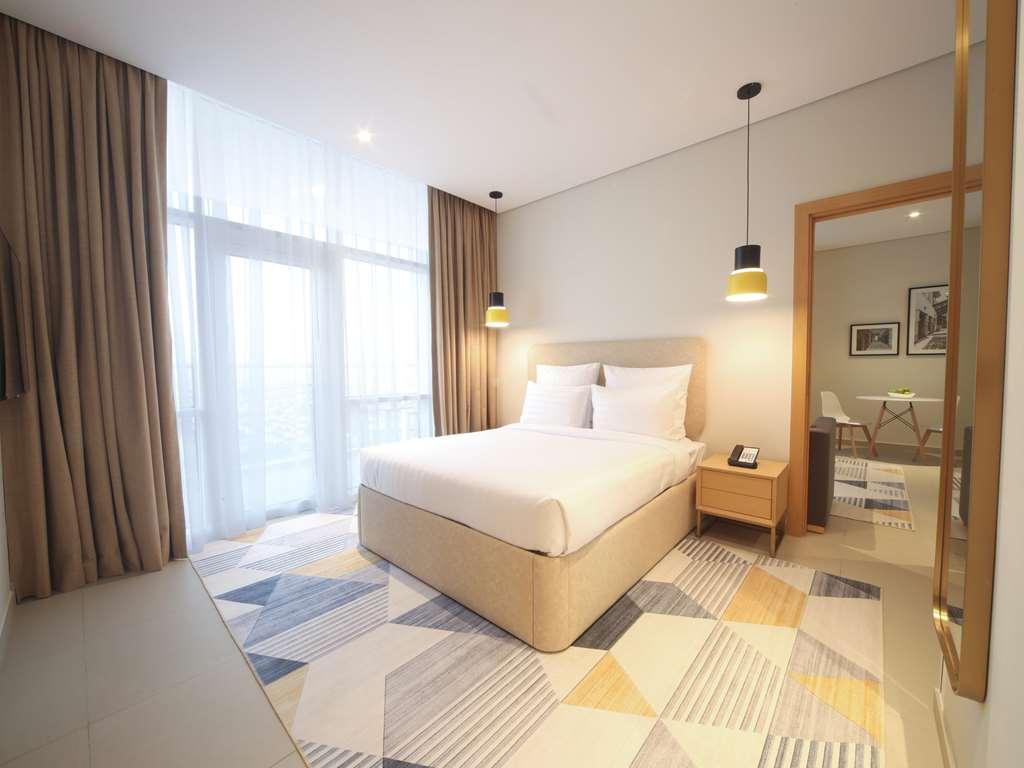 Adagio Jumeirah Village Triangle Dubai Room photo